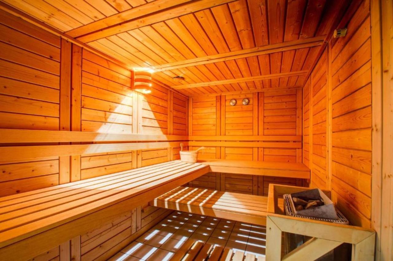 Studio 2 Pers Avec Acces Piscine Et Sauna Les Déserts Exterior foto